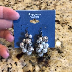 Pearl and silver drop down earrings!